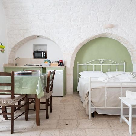 Casa Flanc - Charme Storico Nel Centro Di Ostuni Villa Exterior photo