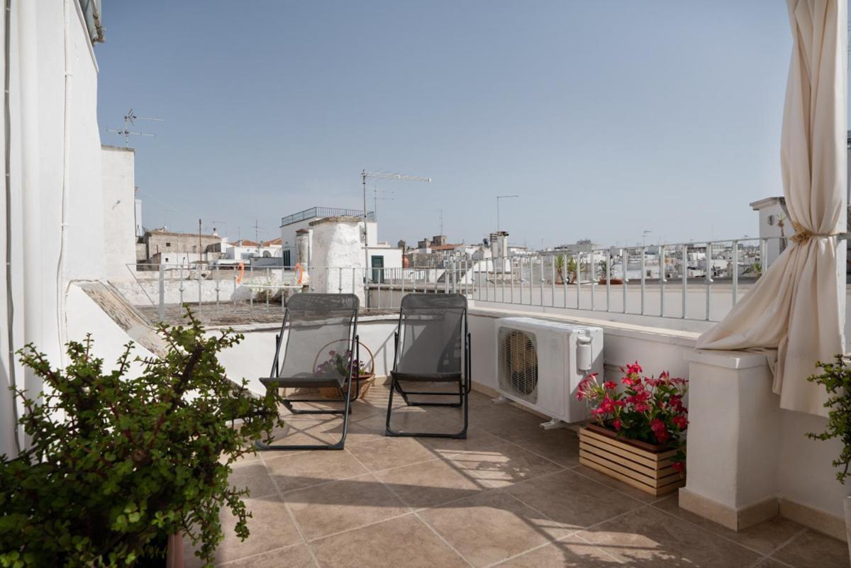 Casa Flanc - Charme Storico Nel Centro Di Ostuni Villa Exterior photo